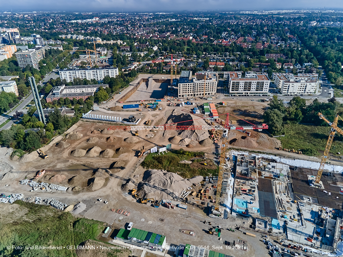 19.09.2021 - Aktuelle Luftbilder aus dem Alexisquartier und Pandion Verde in Neuperlach in München 19.09.2021 - Aktuelle Luftbilder aus dem Alexisquartier und Pandion Verde in Neuperlach in München